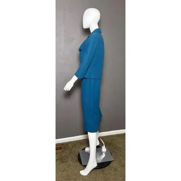 1940's Blue Wool Boucle Skirt Suit from a Vogue Paris Original size S/M - Picture 3 of 10